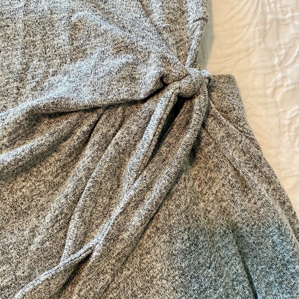 GAP Gray Dress Size M - Picture 4 of 6